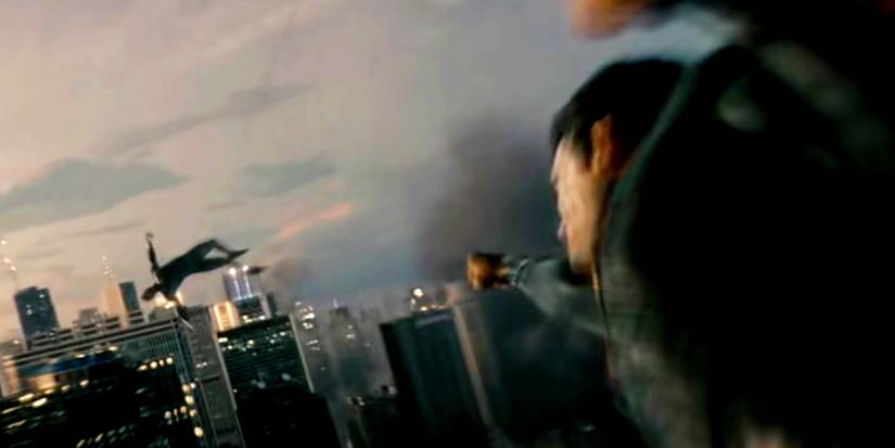 Superman punches Zod while flying in Man of Steel