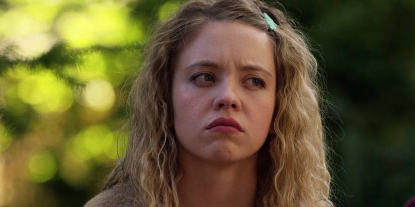 Sydney Sweeney como Emaline em Everything Sucks!