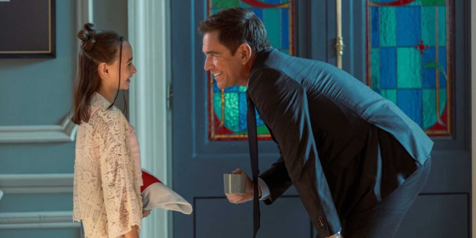 Tali laughing while Tony talks to her in NCIS Tony & Ziva