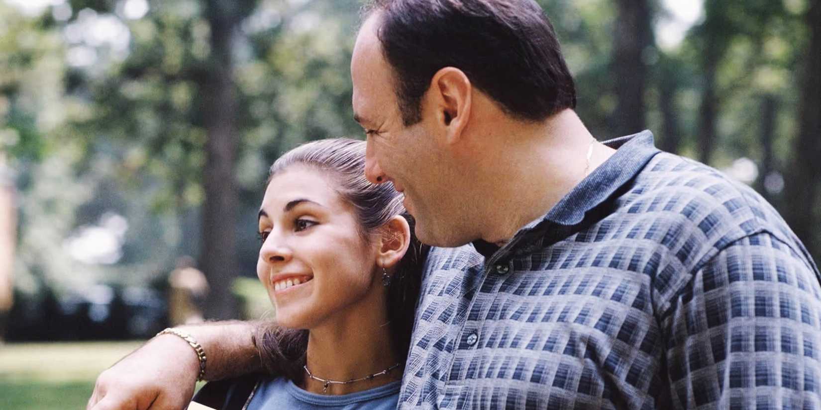 Meadow and Tony smiling on The Sopranos