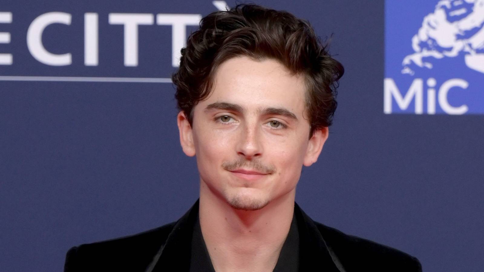 Timothée Chalamet Reveals First Look at Upcoming Sports Film Marty Supreme