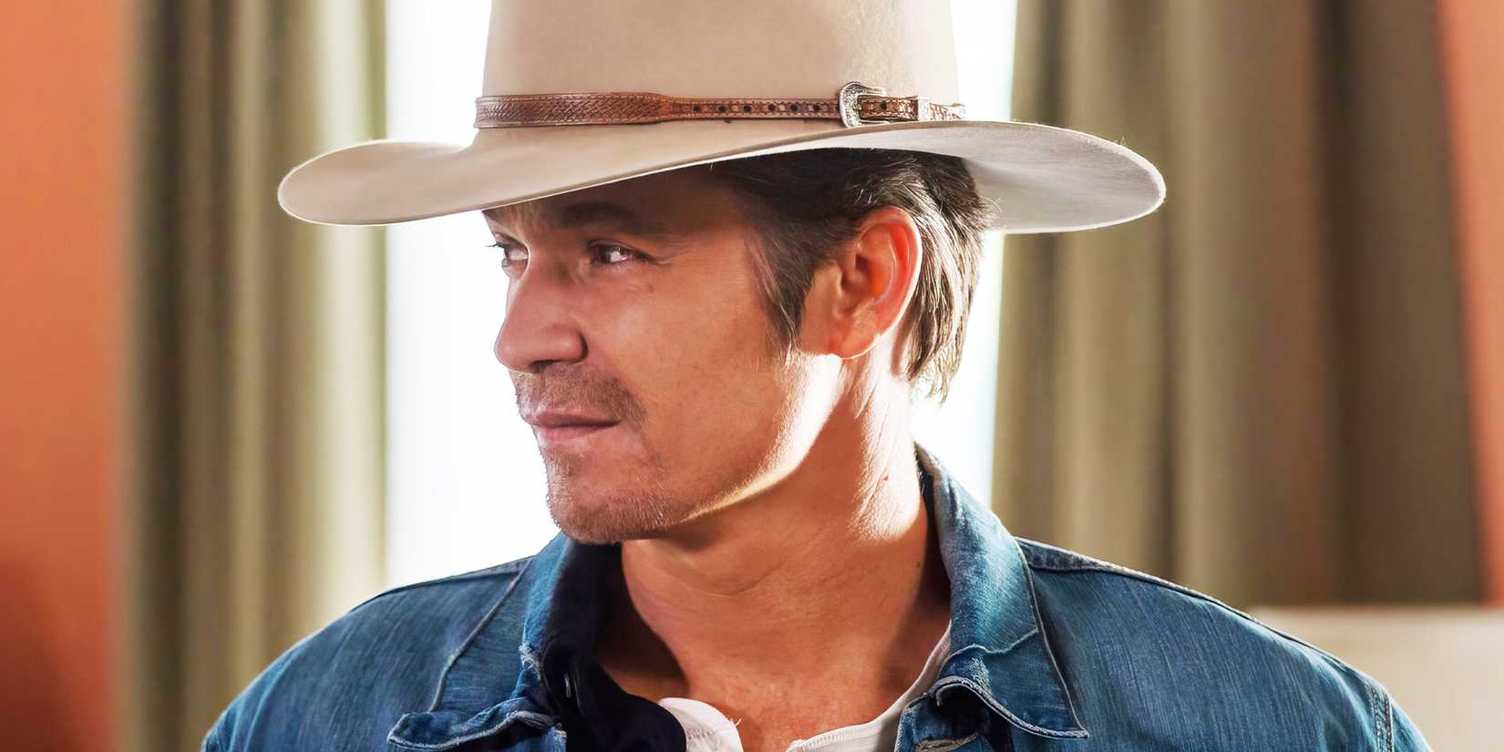 Timothy Olyphant looking intense in Justified