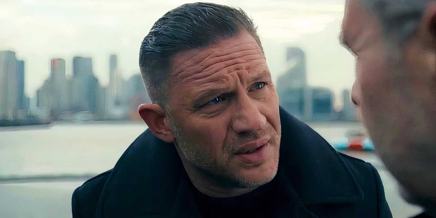 Tom Hardy como Harry em MobLand