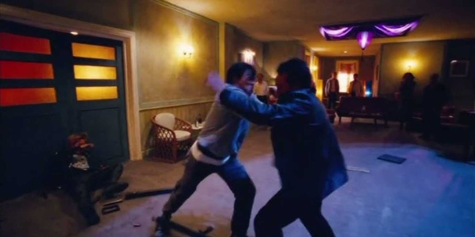 Tony Jaa staricase scene The Protector