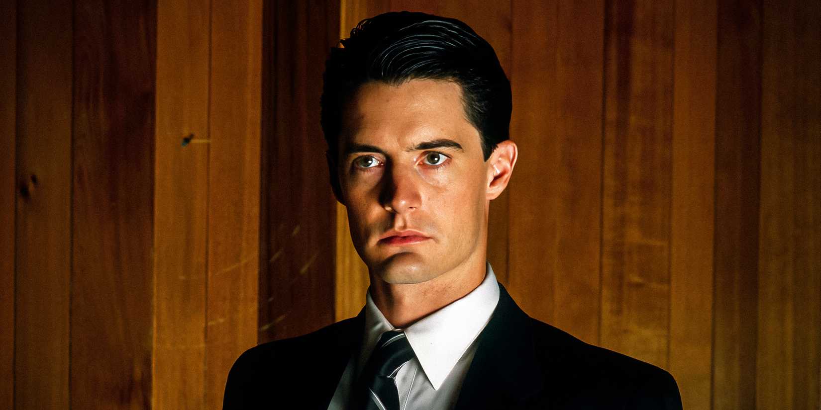 Kyle MacLachlan as Agent Dale Cooper in Twin Peaks