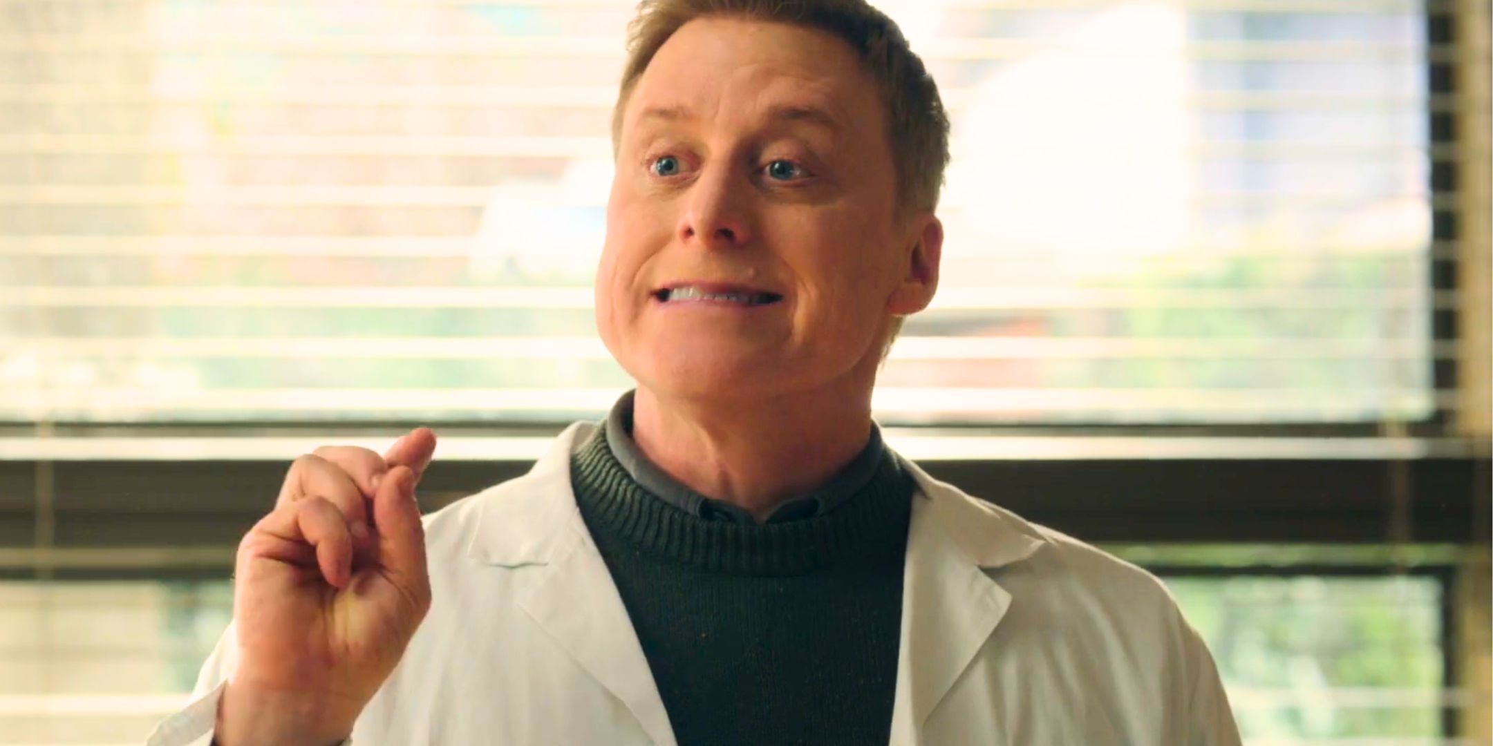 Alan Tudyk as Harry Vanderspeigle in Resident Alien