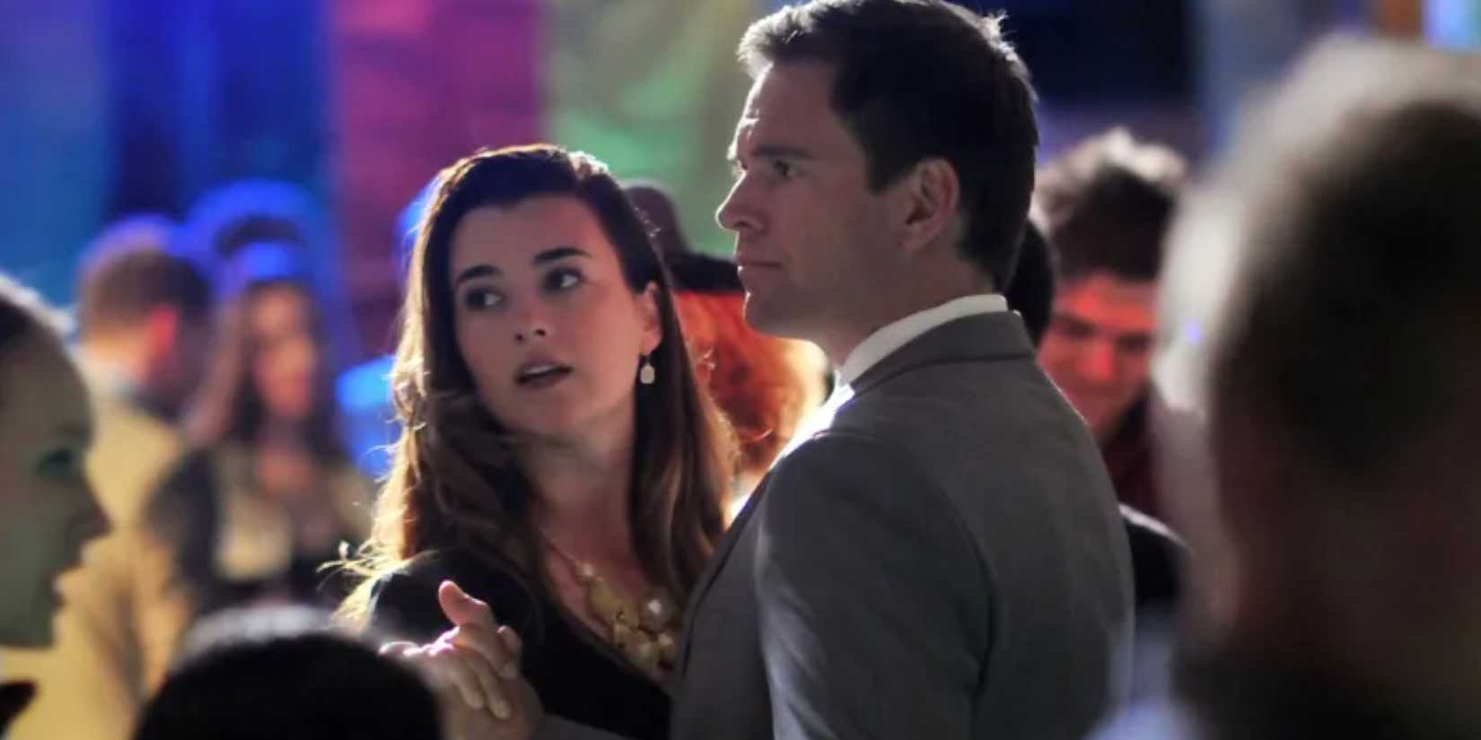 Ziva and Tony looking at something off screen in the NCIS episode Berlin