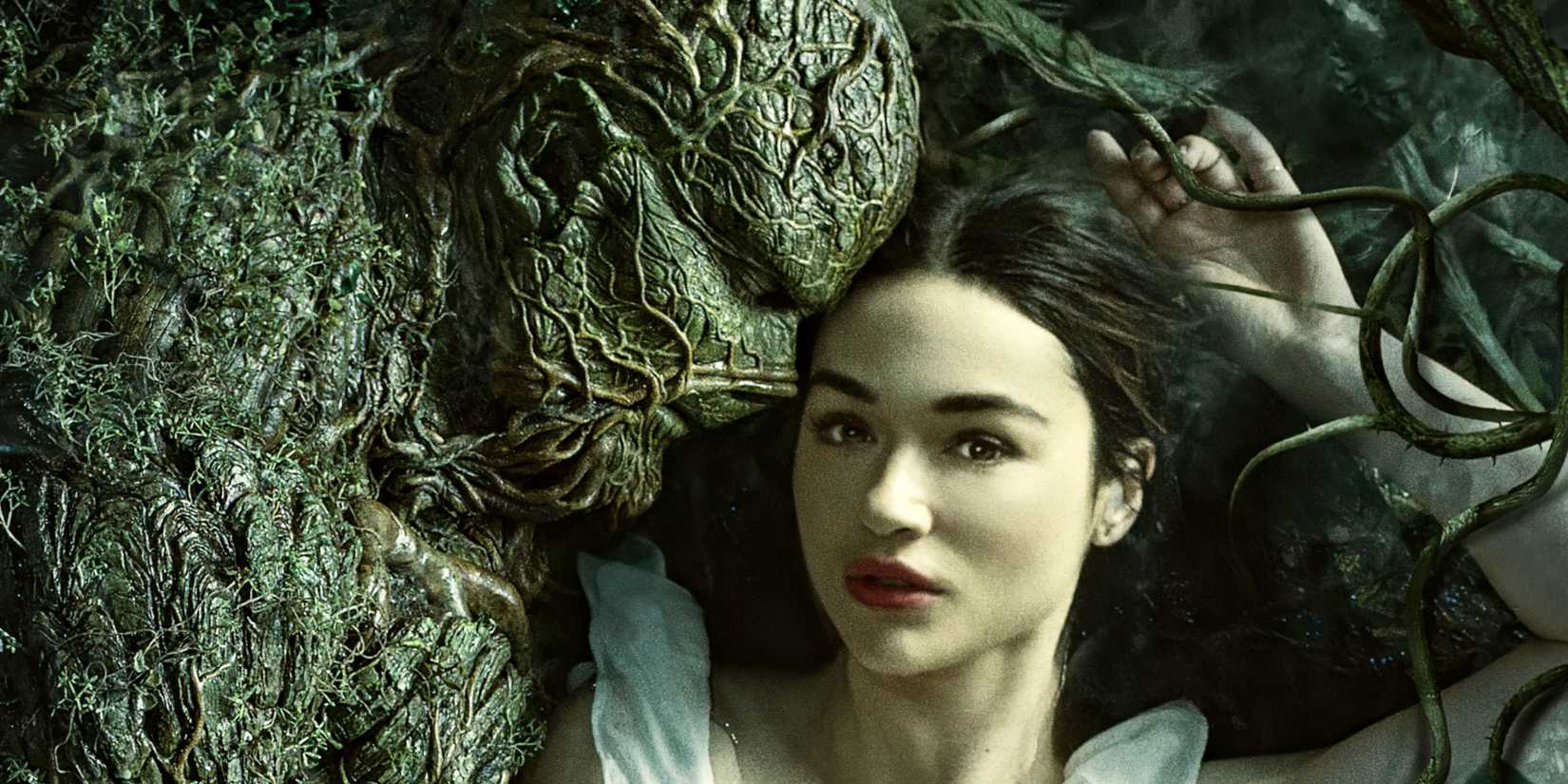 Alec Holland embraces Abbie Arcane in the 2019 Swamp Thing show