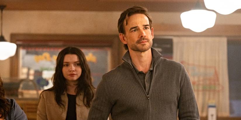 Amanda Arcuri as Skye Fraley and Christopher Gorham as Tarvis Fraley in Sheriff Country