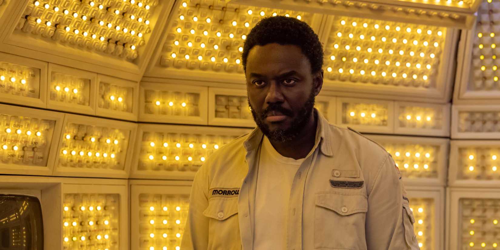 Earth Showrunner Addresses Document-Breaking Rotten Tomatoes Rating