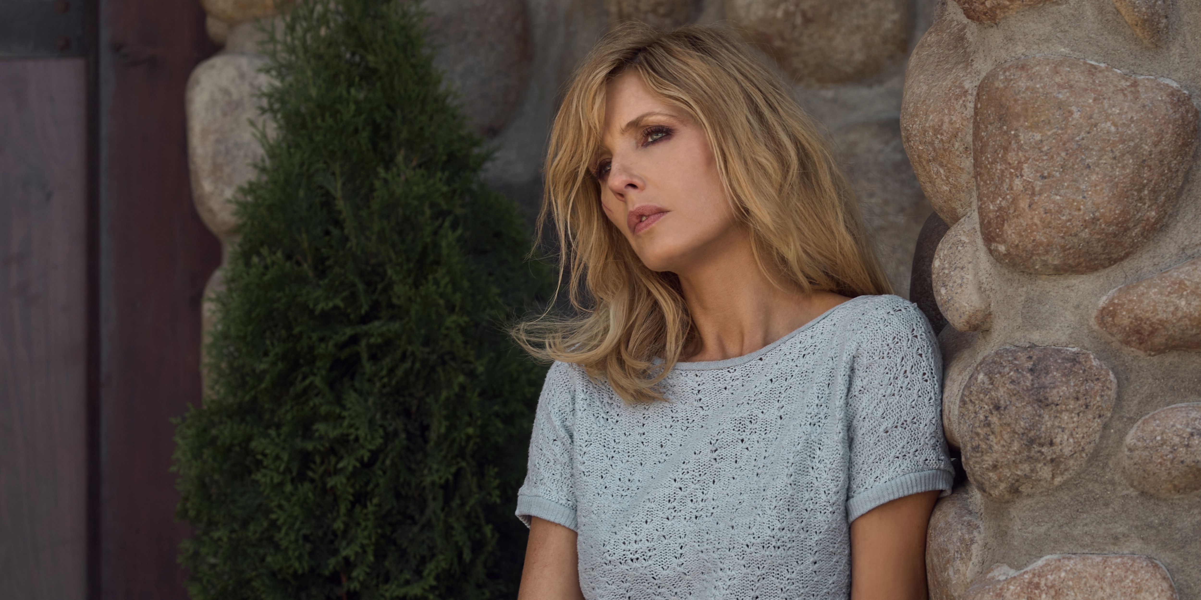 Yellowstone’s New Spinoff Abruptly Killing Off OG Character After 8 Years Addressed By Kelly Reilly image