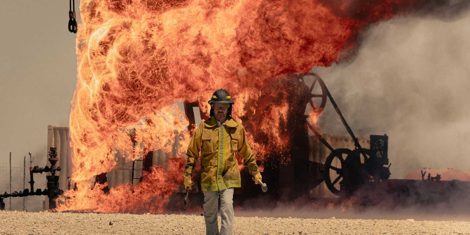 Billy Bob Thornton walks away from exploding oil rig in Landman