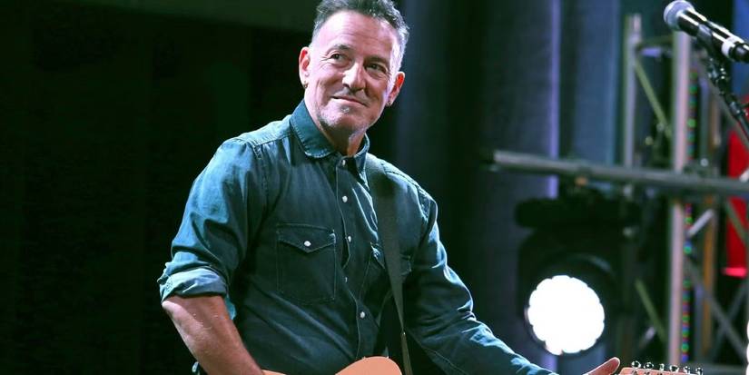 Bruce Springsteen tocando guitarra