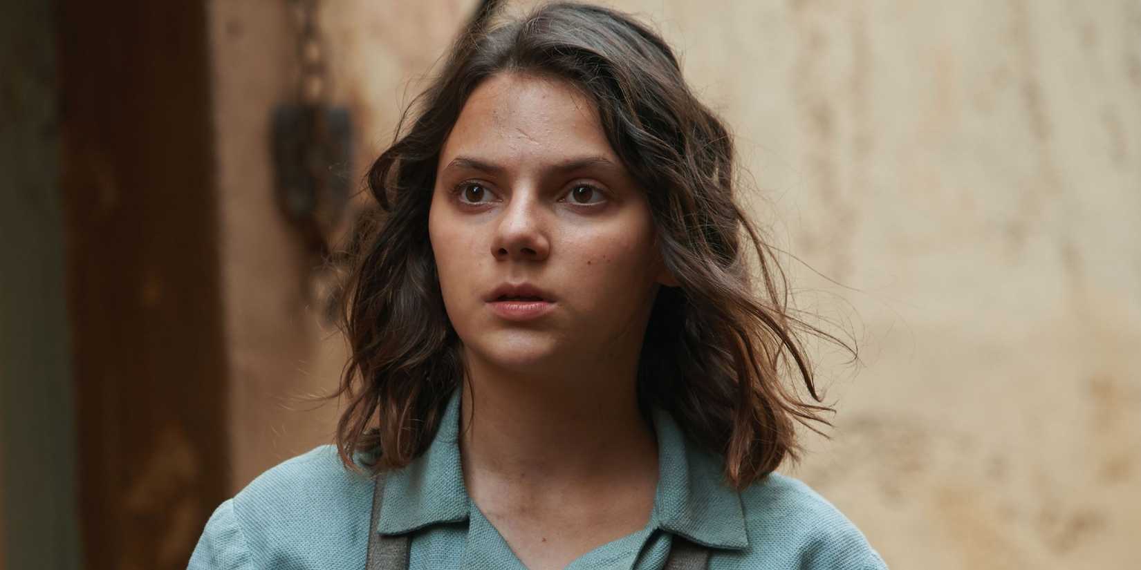 Dafne Keen in His Dark Materials