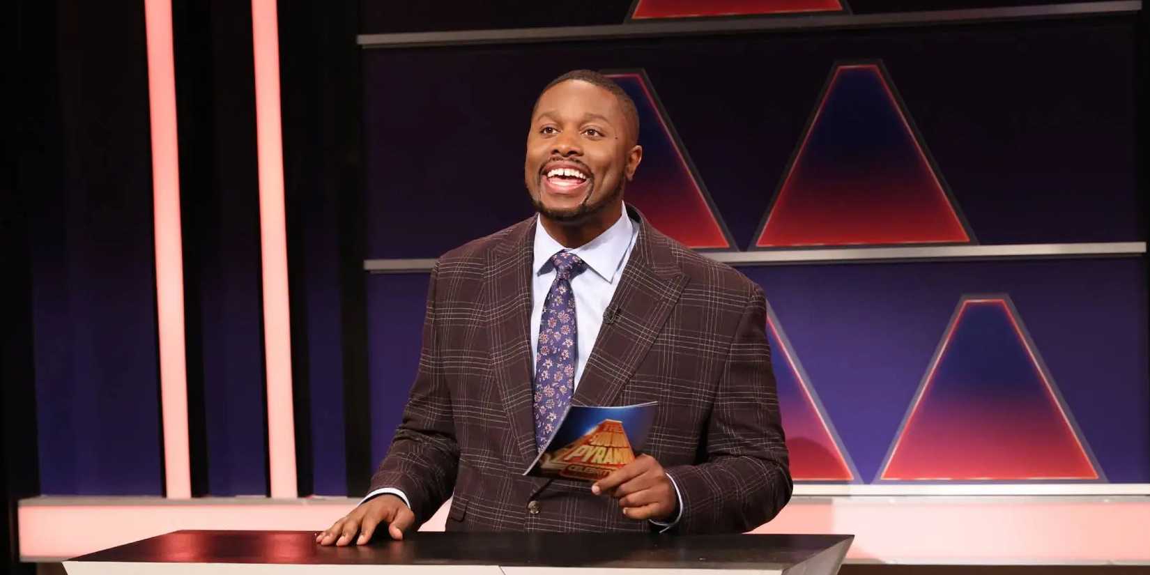 Devon Walker hosting a fake Saturday Night Live game show
