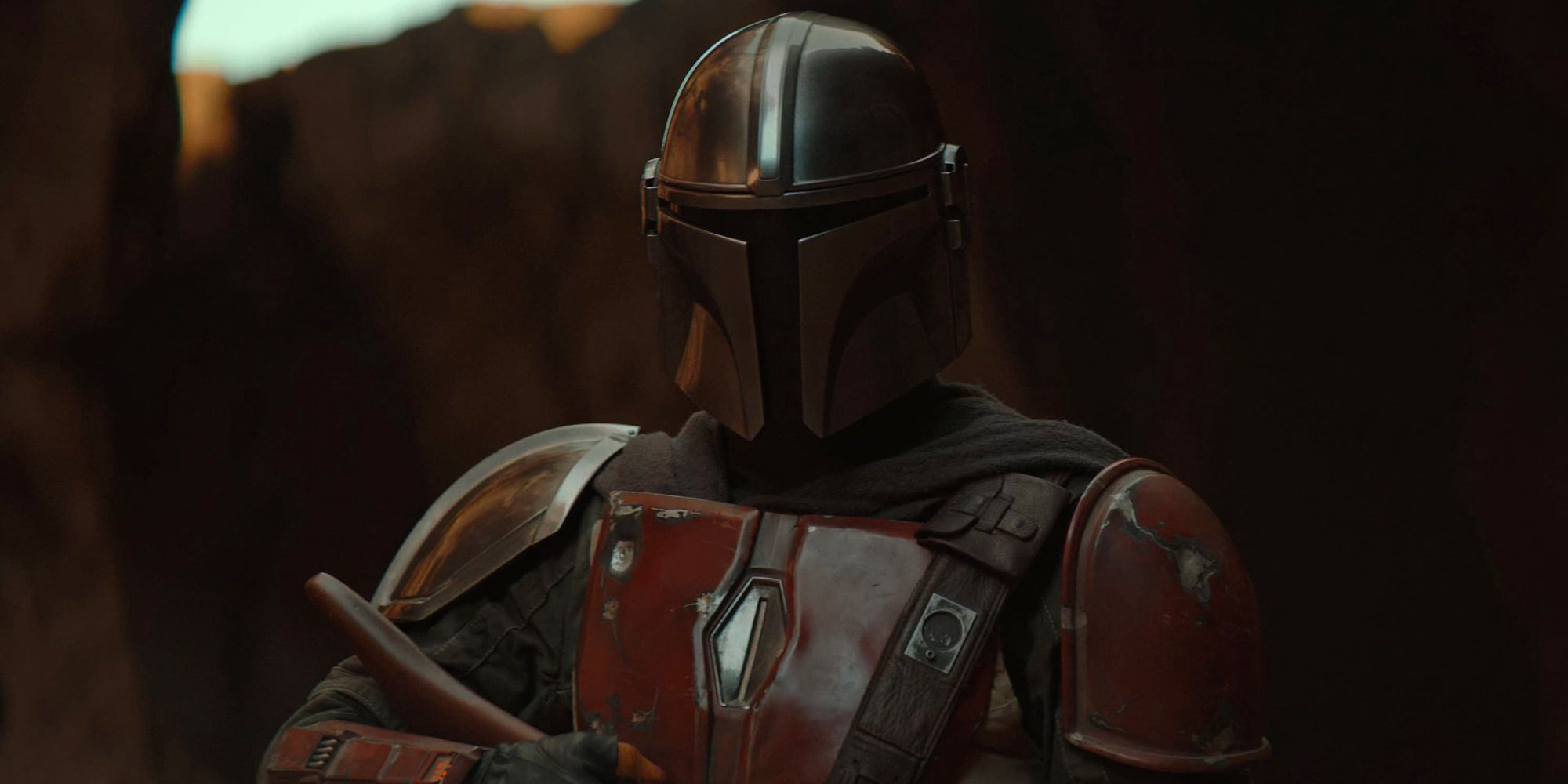 The Mandalorian's Helmet Rule Mistake: A Major Change to Star Wars Lore