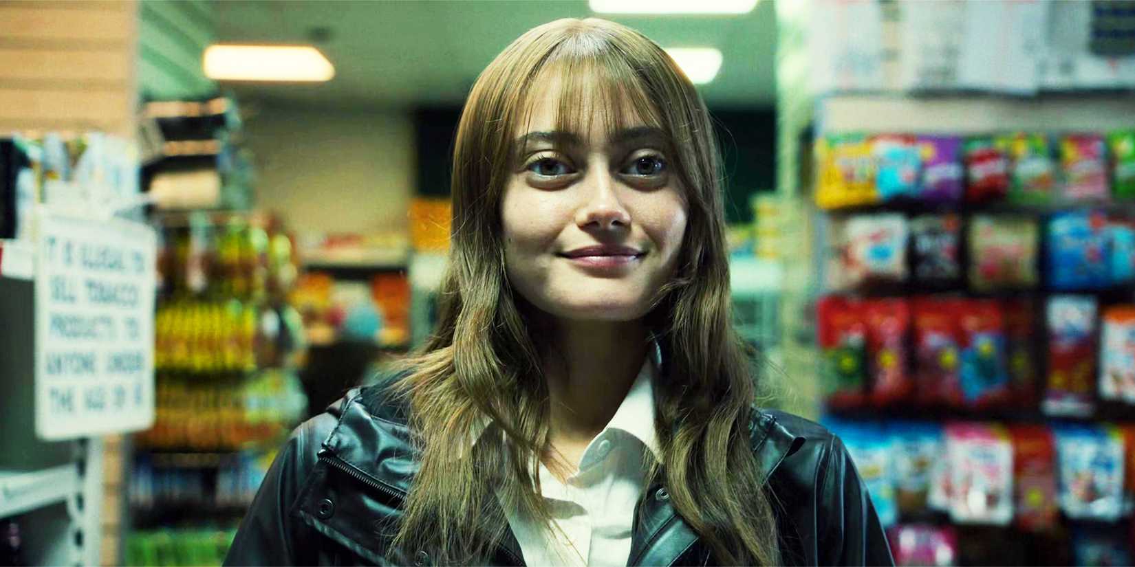 Ella Purnell como Rhiannon em Sweetpea