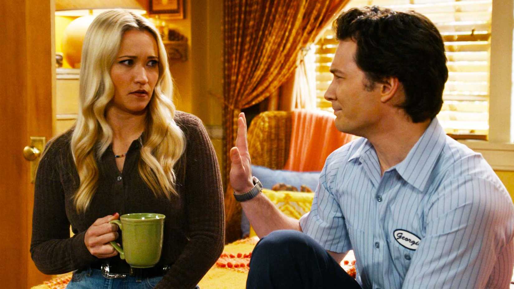 Emily Osment Mandy McAllister Montana Jordan Georgie Cooper in stil Georgie & Mandy's First Marriage season 1 episode 20