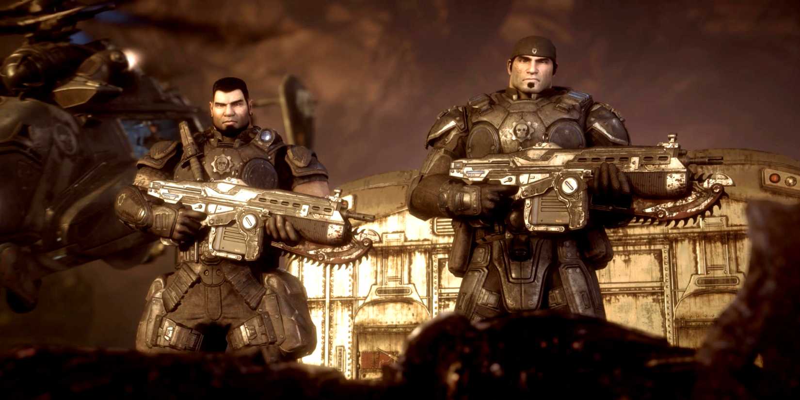 Gears of War Reloaded: Маркус и Дом держат Лансеры.