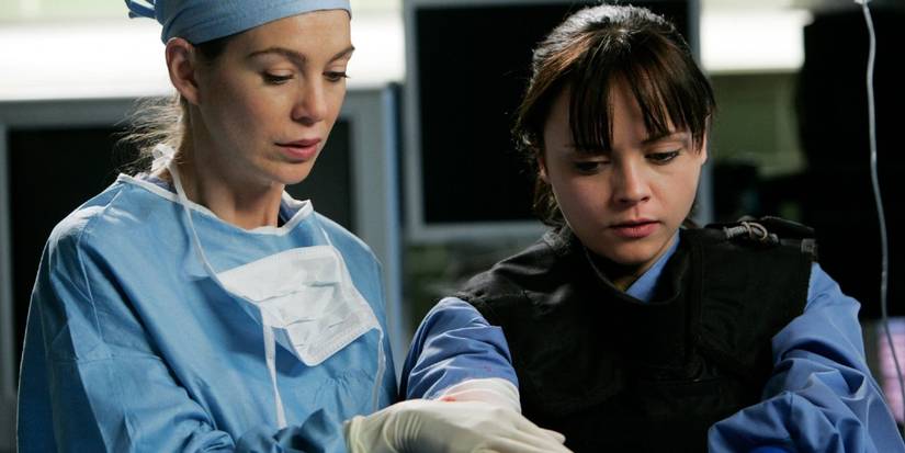 Grey's Anatomy's Ellen Pompeo (Meredith Grey) & Christina Ricci (Hannah Davies) During Bomb Episode