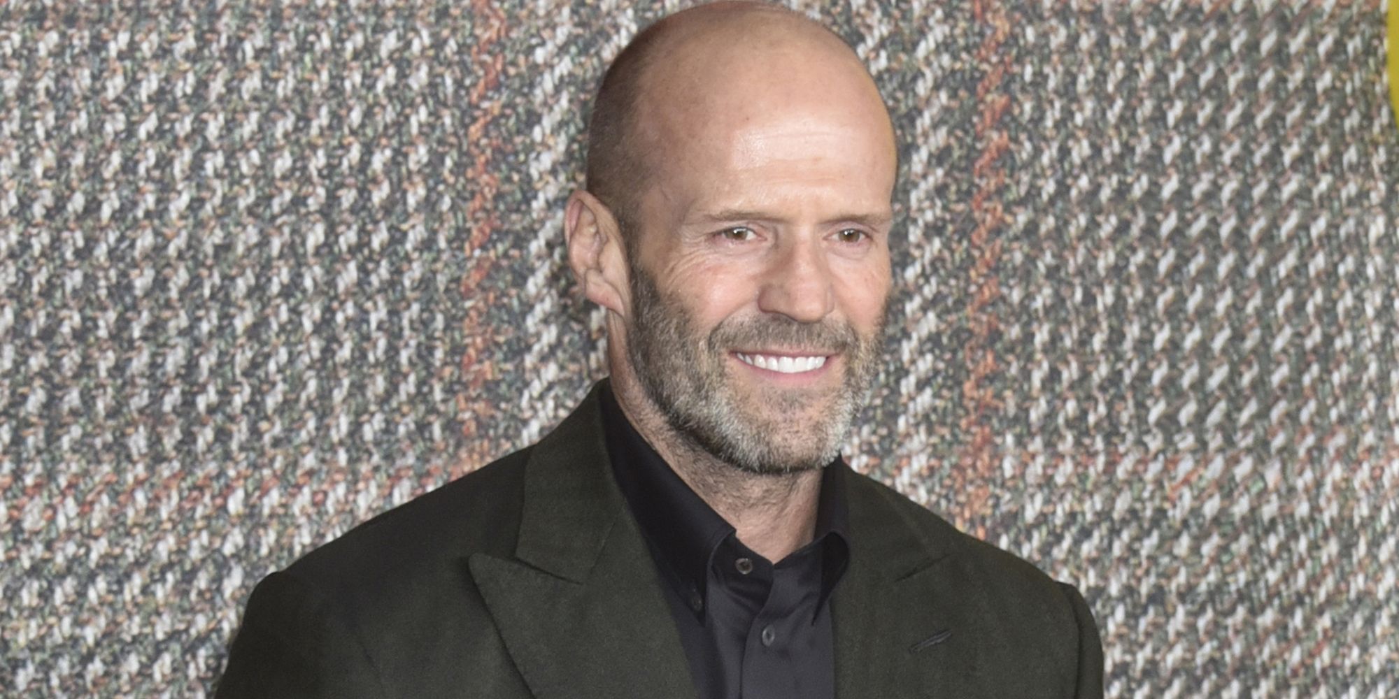 Akcijski triler 'Shelter' z Jasonom Stathamom prihaja v kinematografe januarja 2026