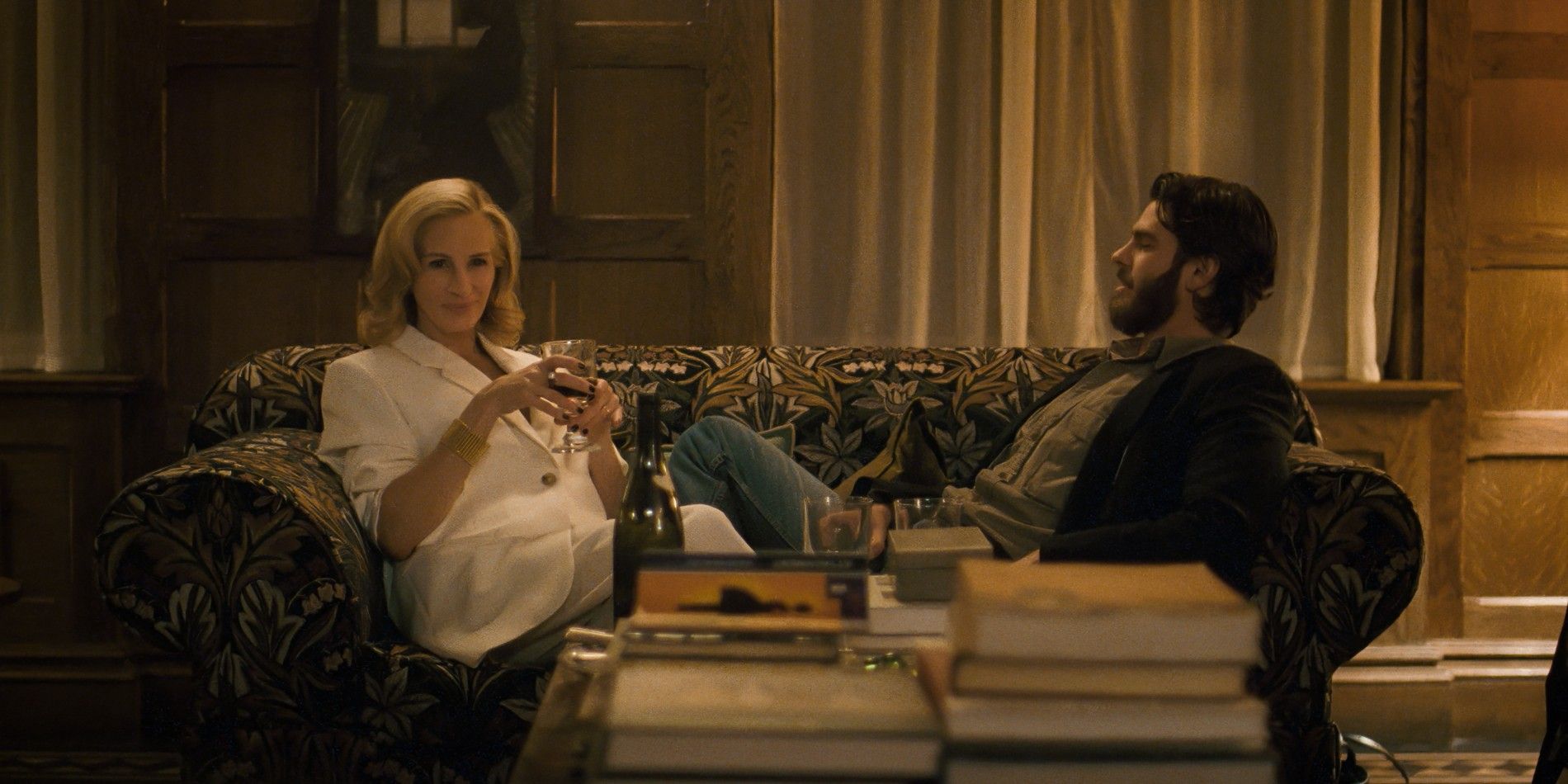 After The Hunt Review: Julia Roberts Stands Out In Luca Guadagnino's Darkly Ambiguous #MeToo Thriller