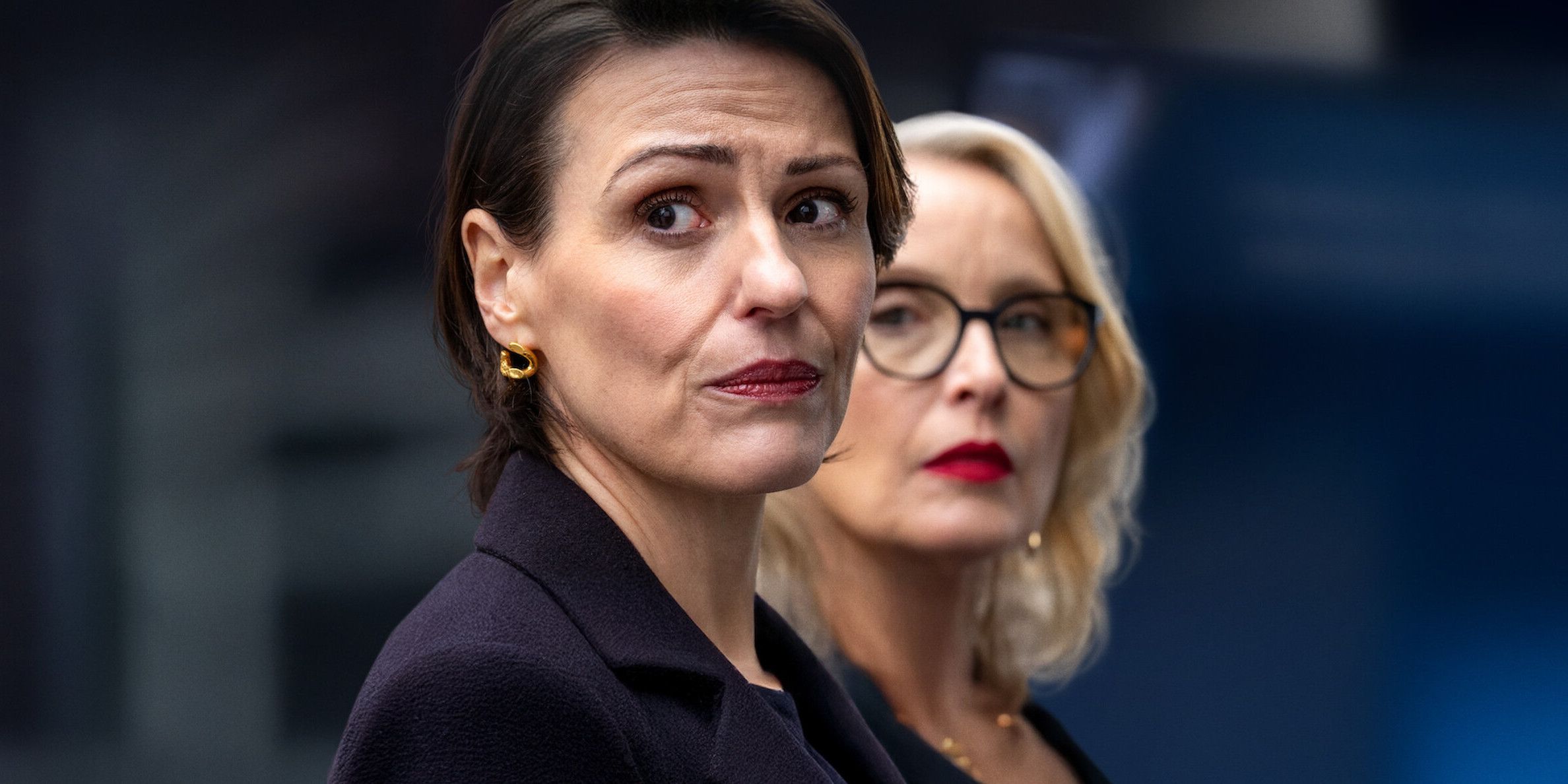 Fans Of Netflix's Political Thriller Hostage Must Watch Scandal