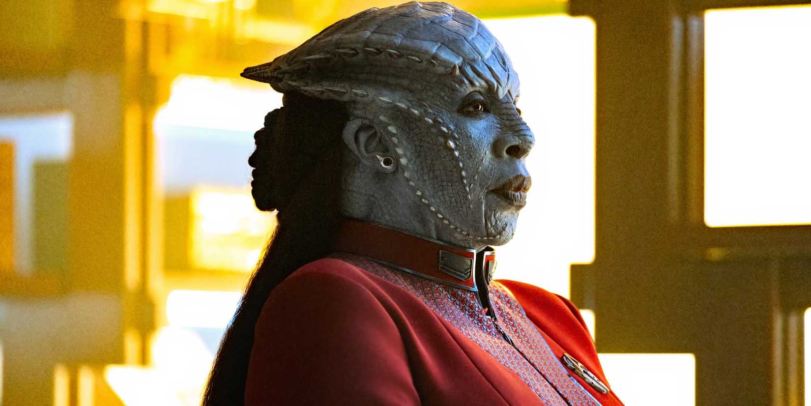 Lura Thok em Starfleet Academy
