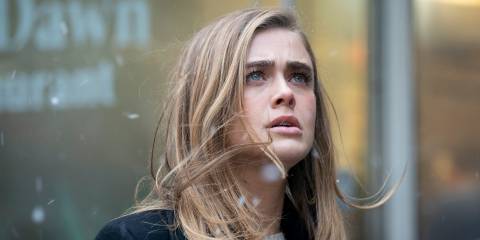 Mick (Melissa Roxburgh) looking up in Manifest
