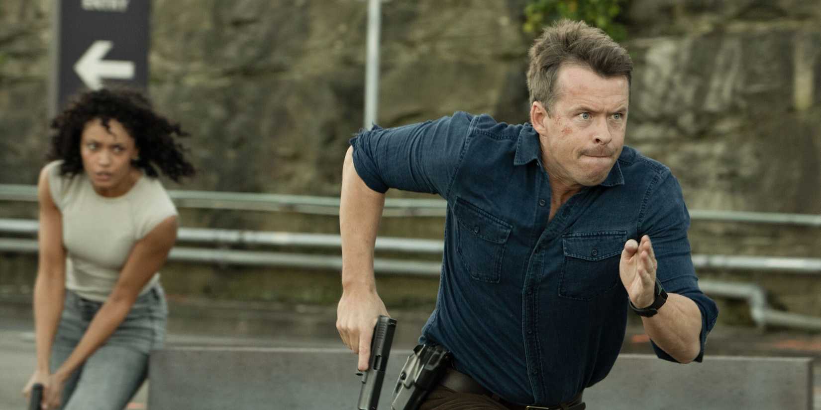 Todd Lasance as JD and Olivia Swann as Mackey running in NCIS Sydney