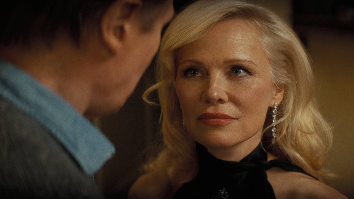Pamela Anderson Addresses Potential Baywatch Reboot Return In Fox s New Pamela Anderson Addresses Potential Baywatch Reboot Return In Fox s New