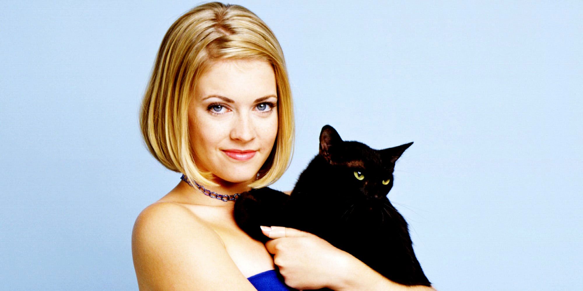 Sabrina The Teenage Witch's Official Return Confirms Her Power's Dangerous New Twist