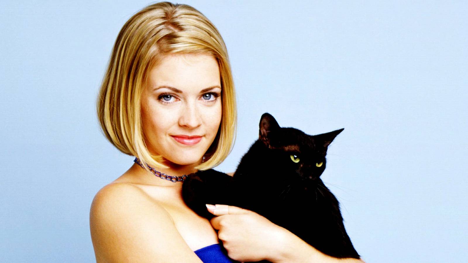 Sabrina The Teenage Witch's Official Return Confirms Her Power's Dangerous New Twist