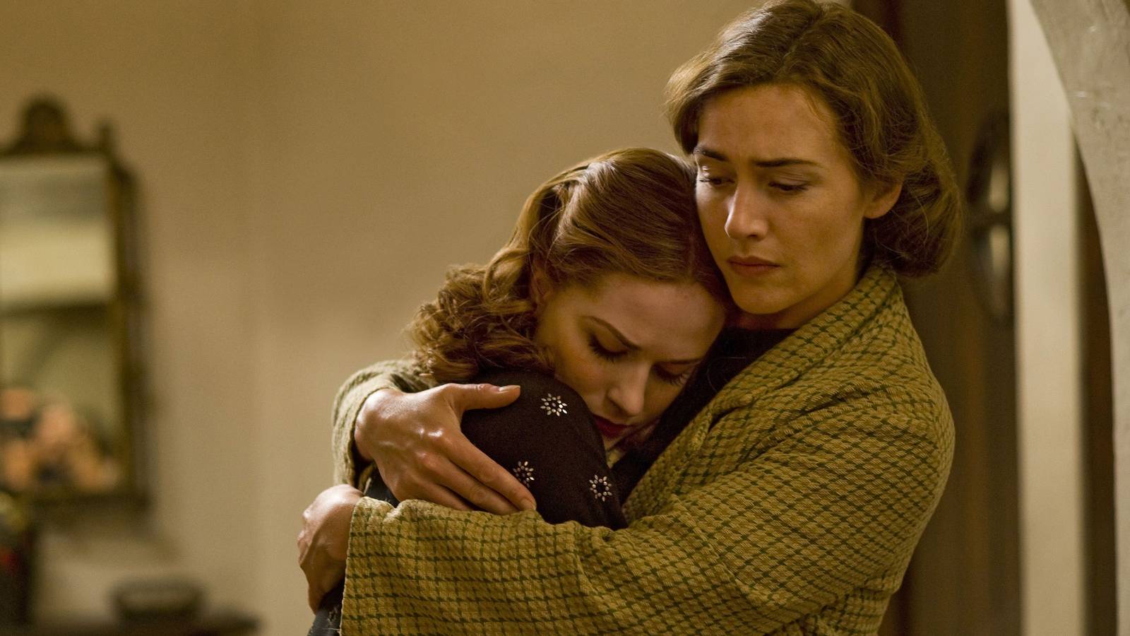 Listen To Stephen King & Watch This Overlooked Miniseries Having A Resurgence On Streaming