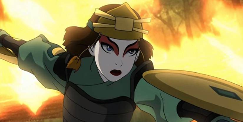 Suki has fire behind her while fighting in Avatar the Last Airbender