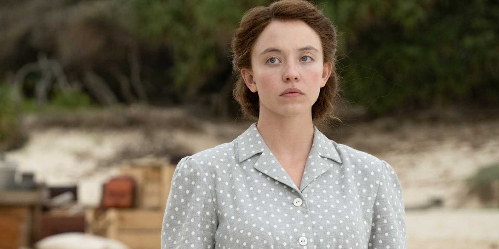 Sydney Sweeney is looking at someone in Eden