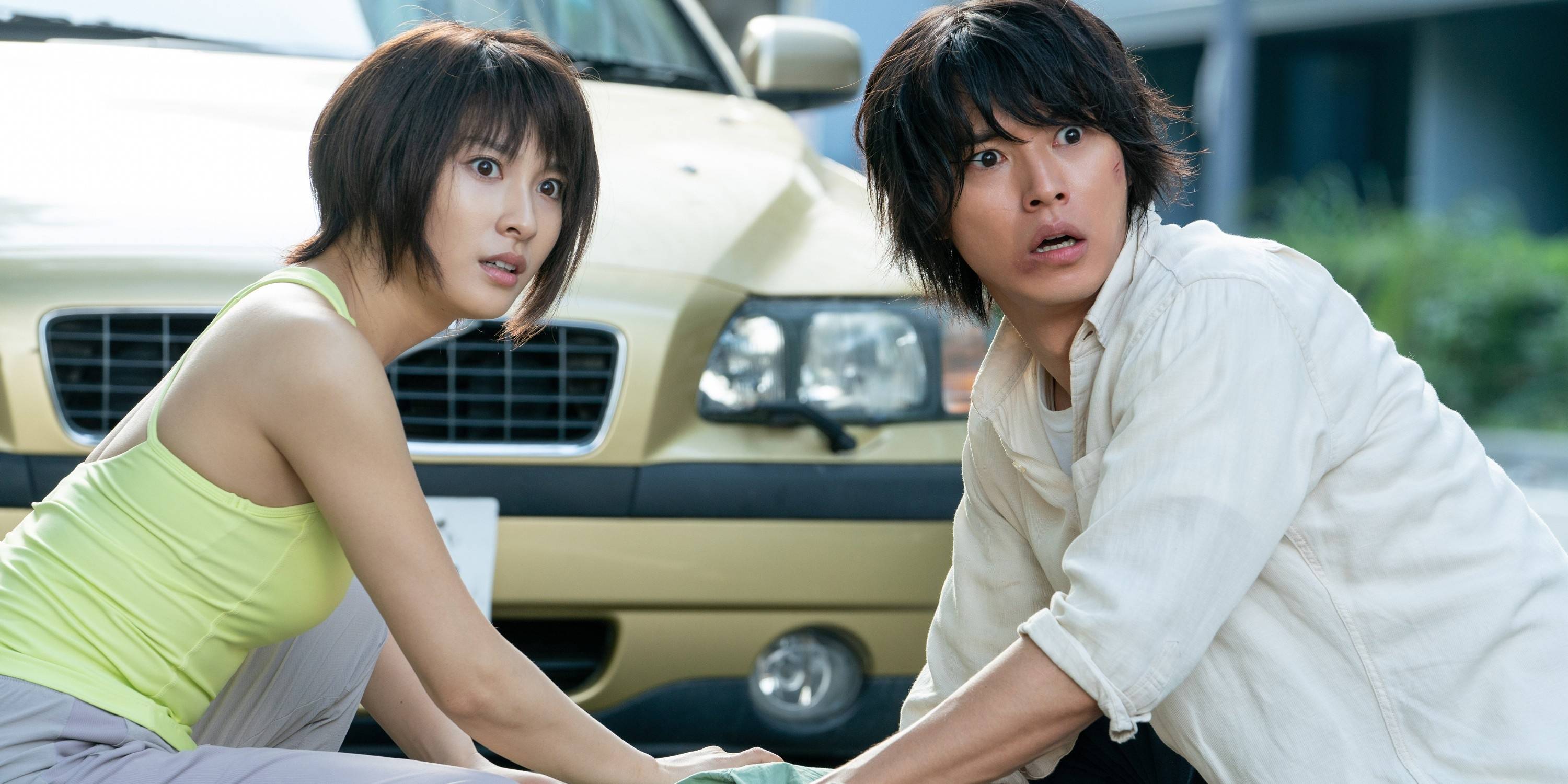 Tao Tsuchiya, Kento Yamazaki looking shocked in Alice in Borderland season 2
