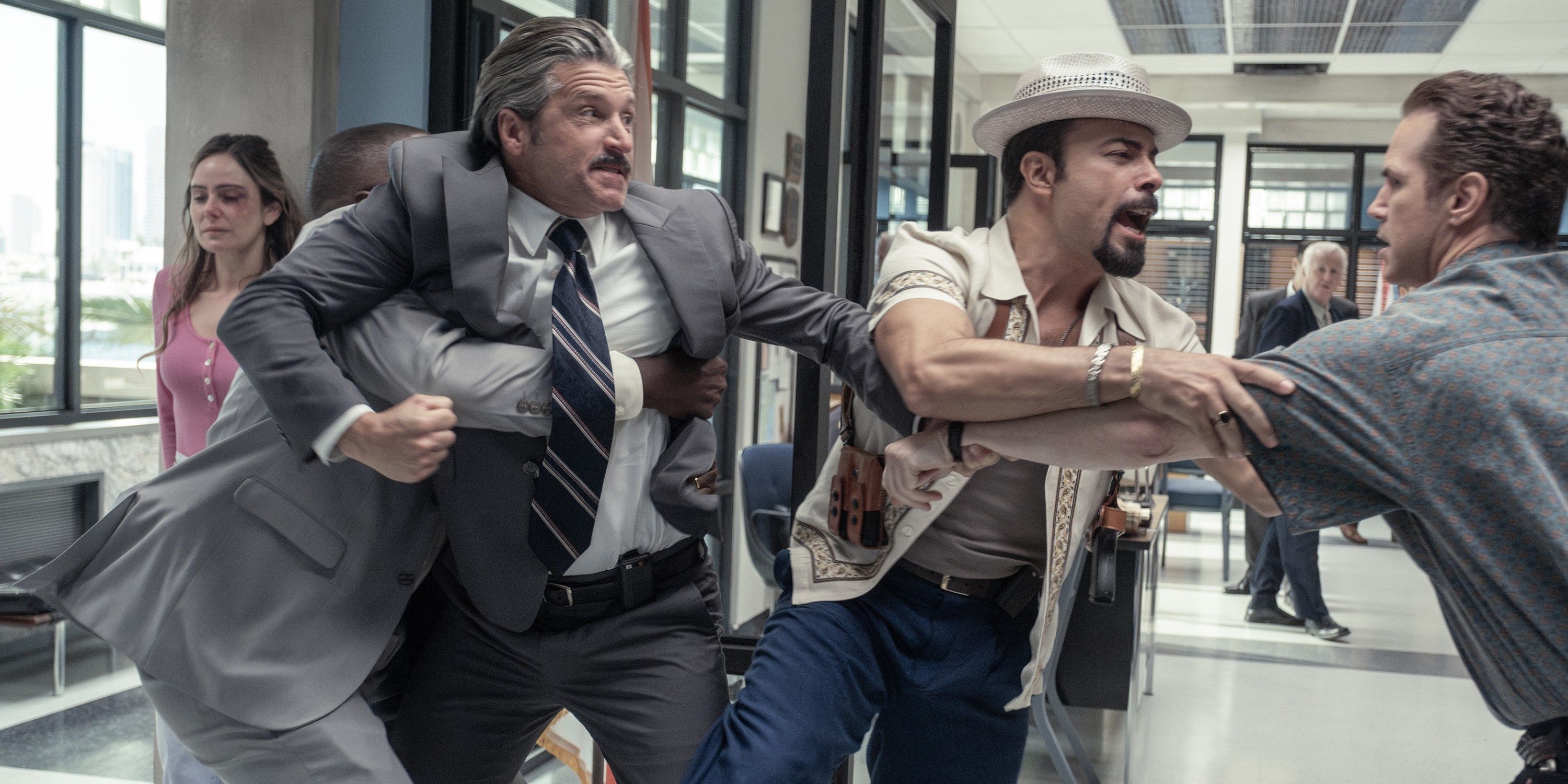 Amanda Brooks, Reno Wilson, Patrick Dempsey, James Martinez, Travis Myers, fighting in Dexter Original Sin 