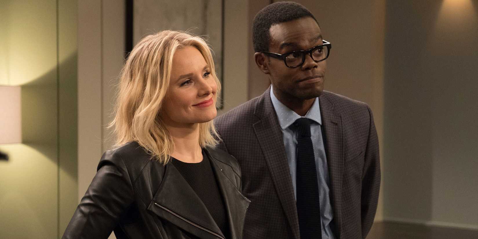 Eleanor e Chidi sorrindo em The Good Place.
