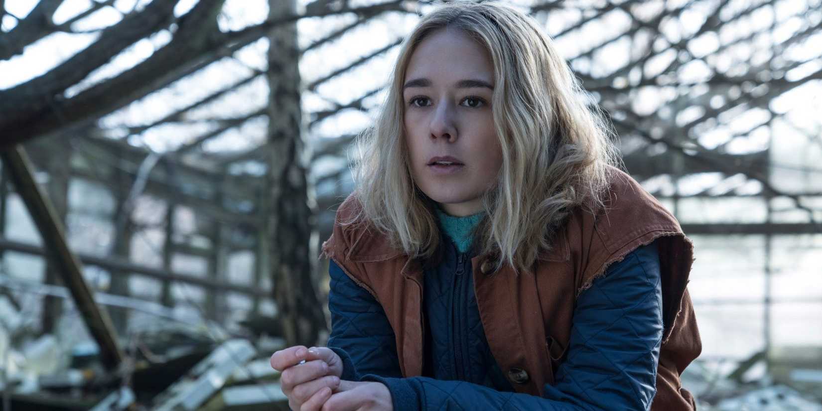 The Rain Netflix Simone sitting down and looking confused