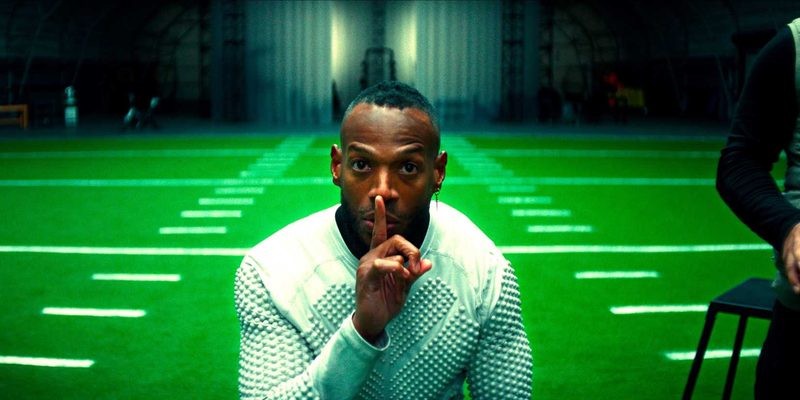 Marlon Wayans in Him