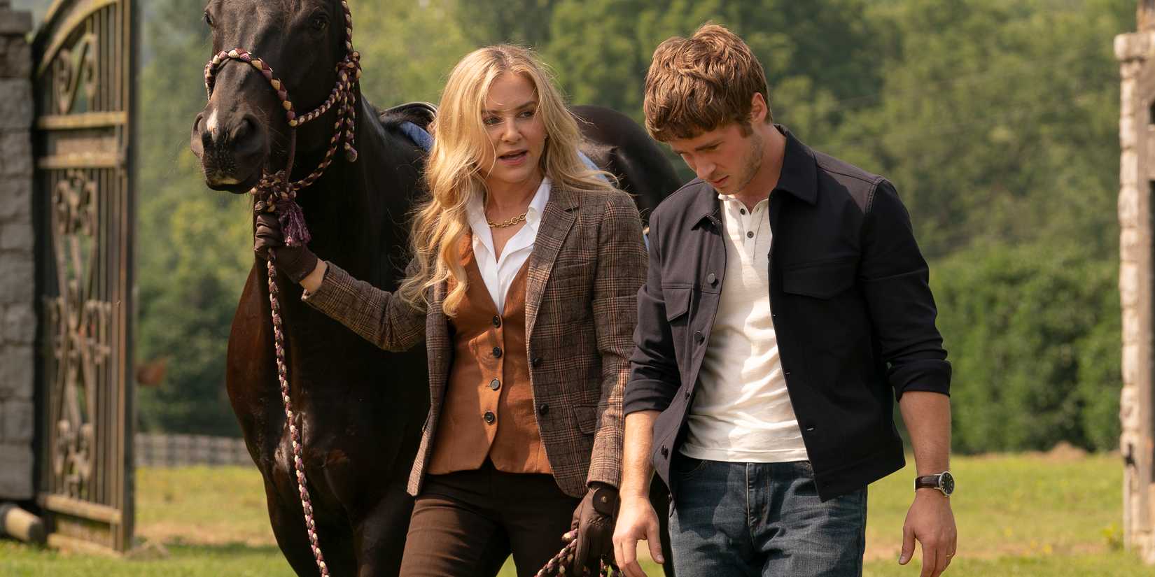 Jessica Capshaw as Blythe and Michael Provost as Ryan in 9-1-1: Nashville.