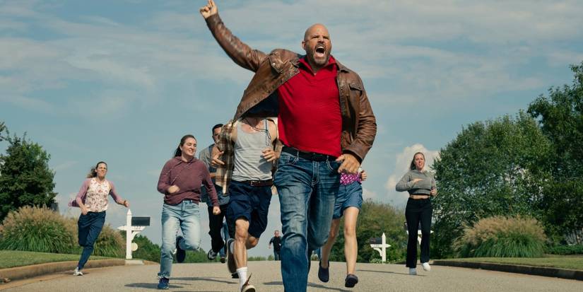 Keith and the mob chasing Adebayo in Peacemaker season 2