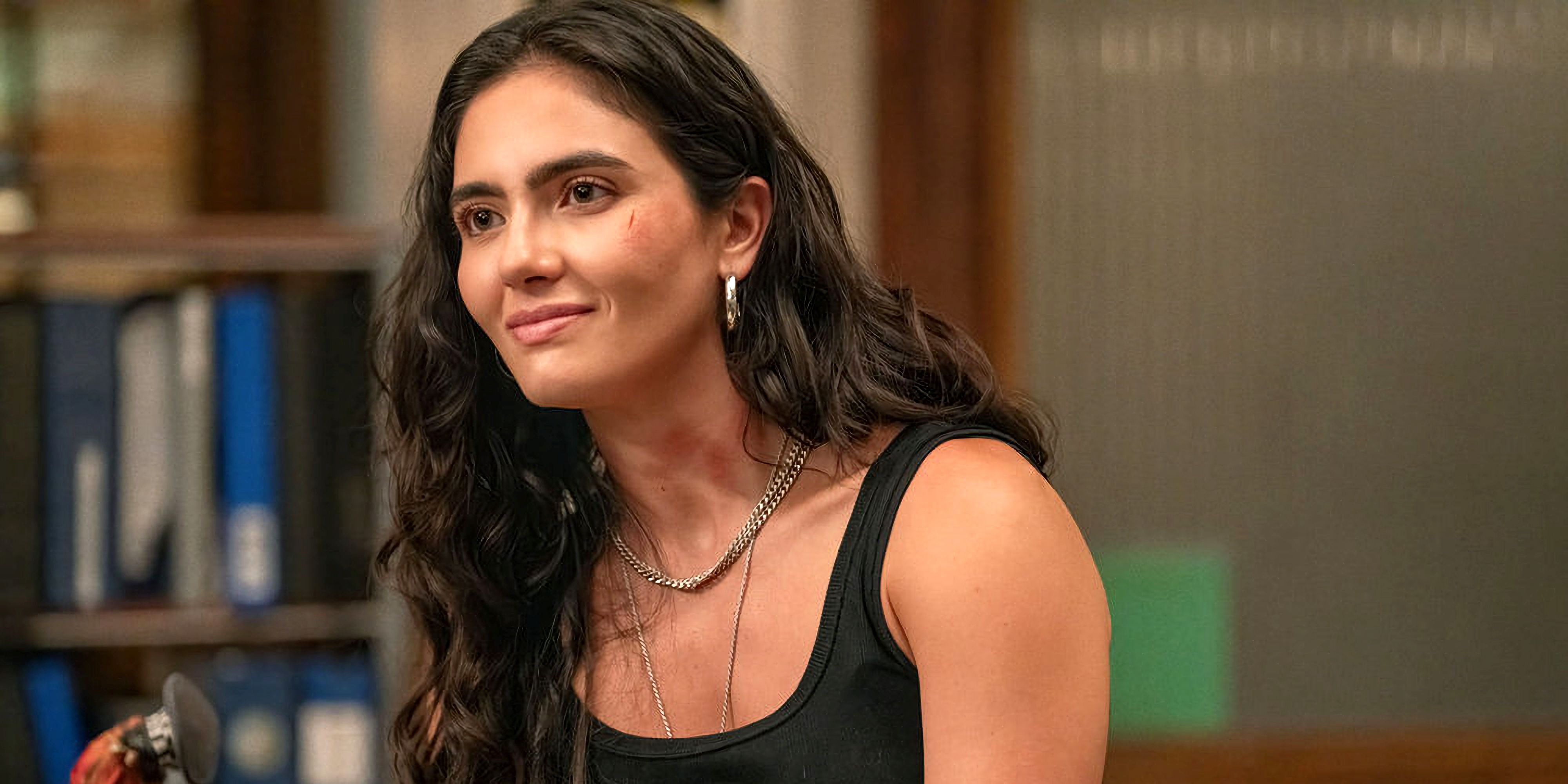 Arienne Mandi nei panni di Eva Imani in Chicago PD season 13
