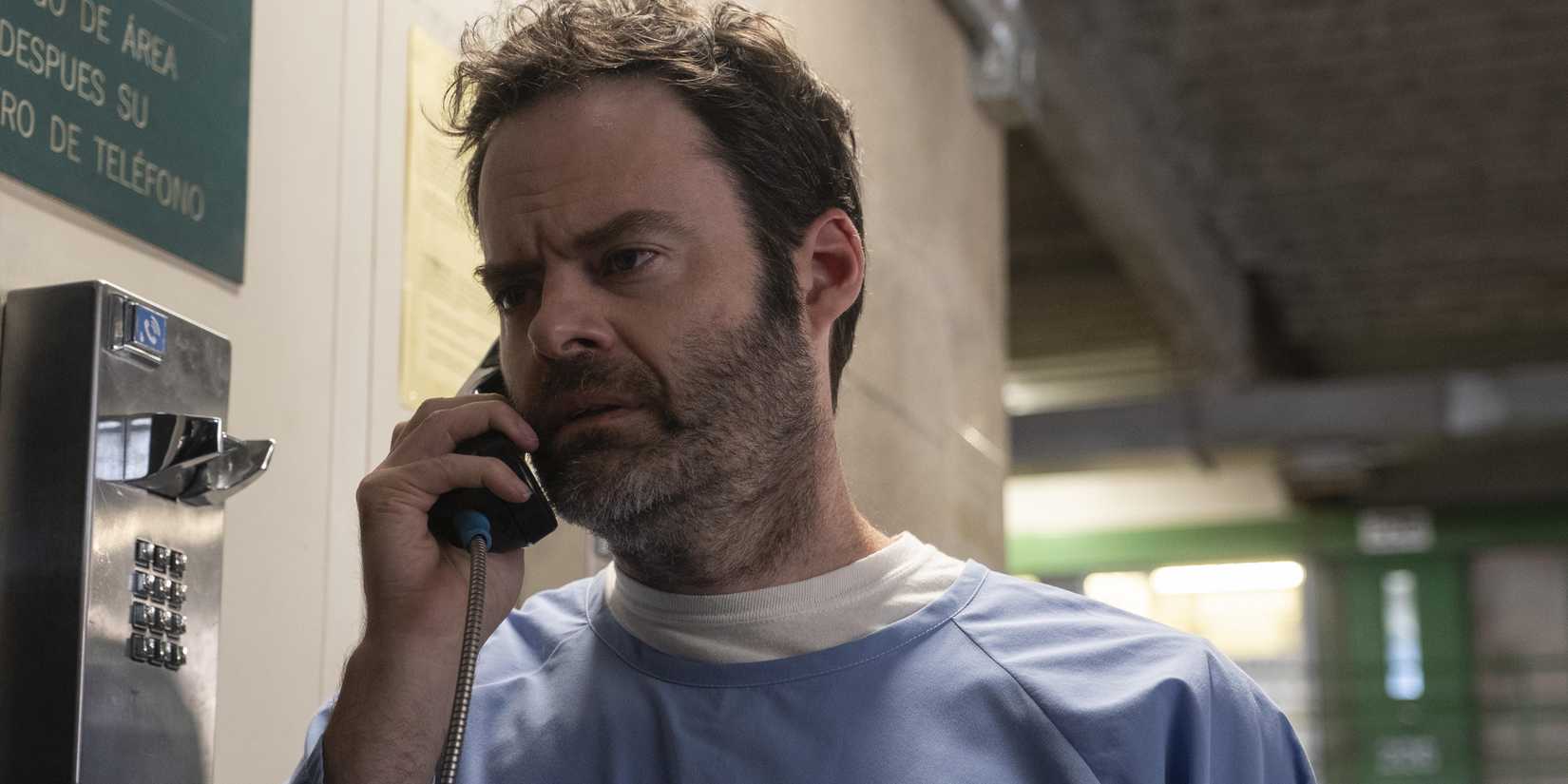 Bill Hader como Barry Berkman ao telefone em Barry.
