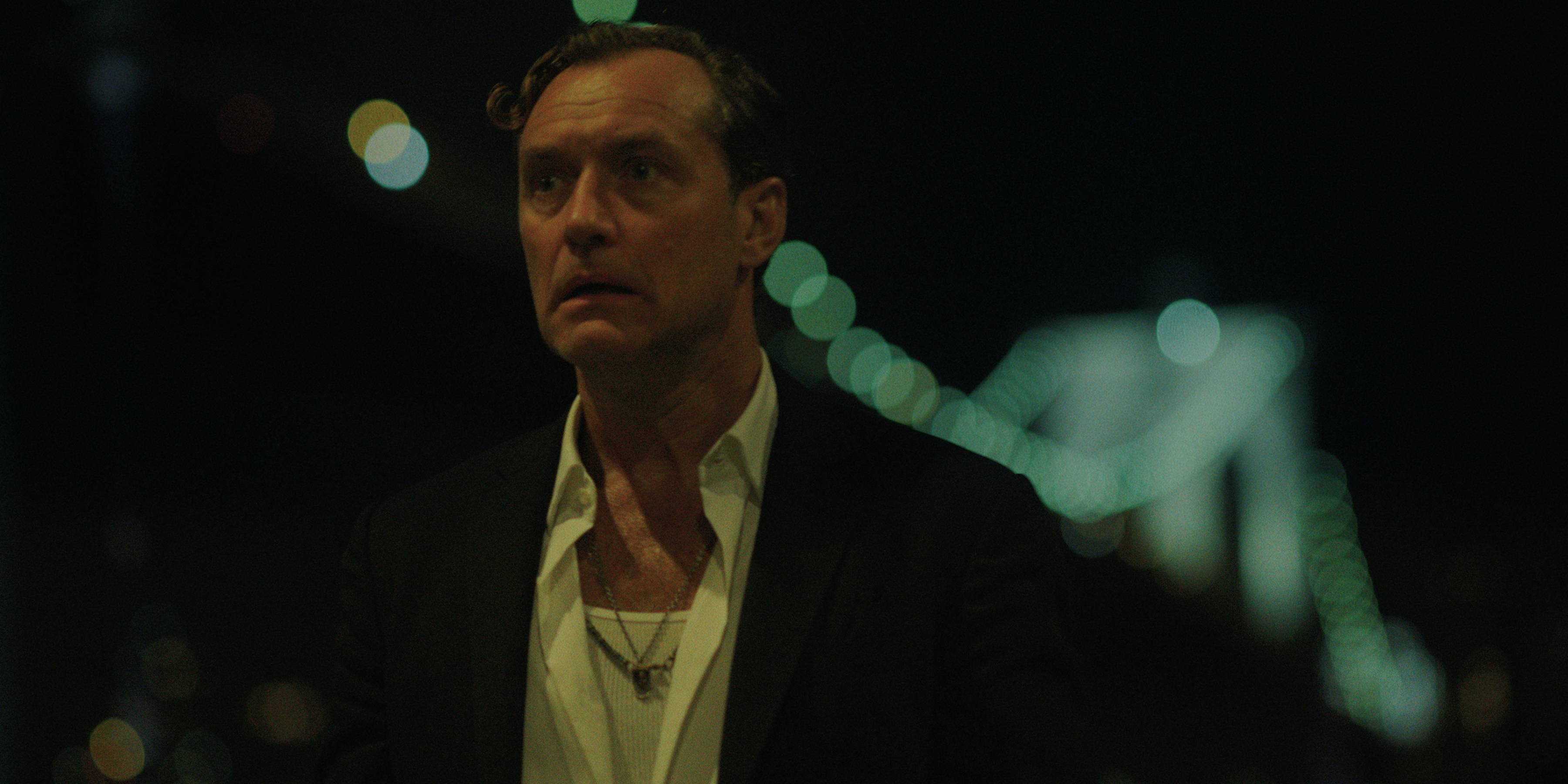 Jason Bateman's New 'Ozark' Replacement Is an Immediate Netflix Hit
