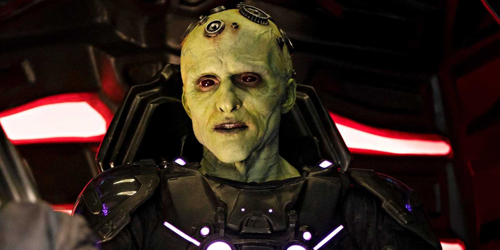 Blake Ritson como Brainiac na série Krypton