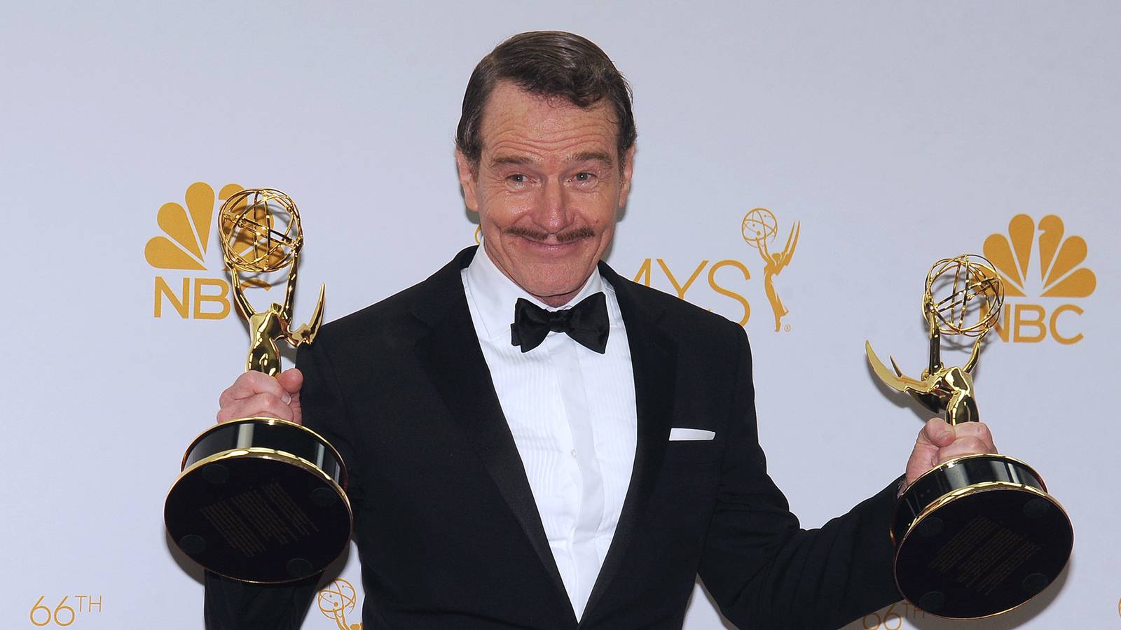Bryan Cranston Wins His 7th Emmy For Guest Actor In The Studio