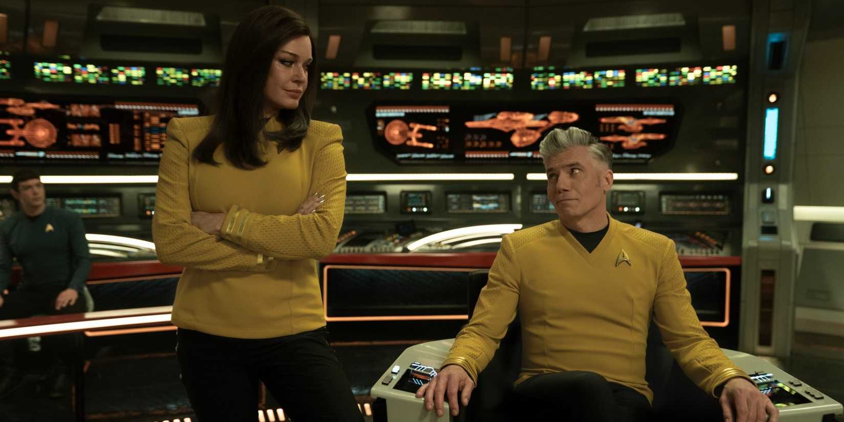 Captain Pike and Number One on the Enterprise bridge in Star Trek Strange New Worlds New Life and New Civilizations