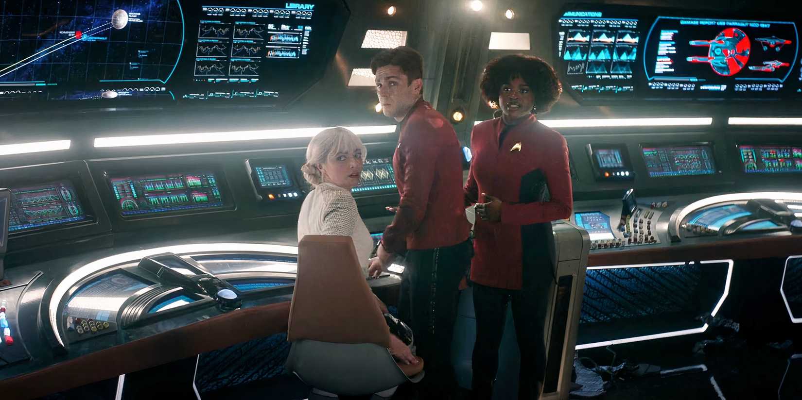 Chapel Scotty and Uhura